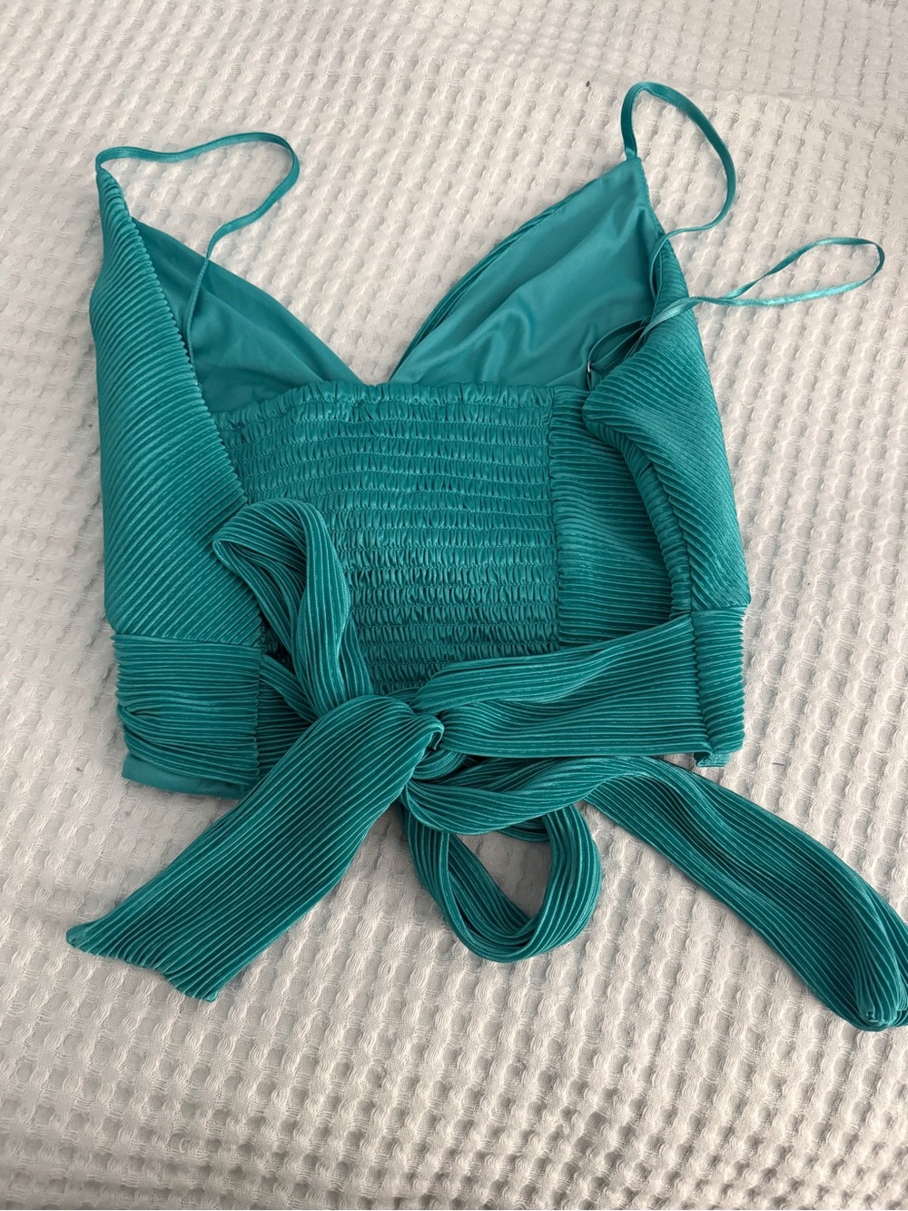 Teal Twist-Front Ribbed Crop Tank - Picture 3 of 4